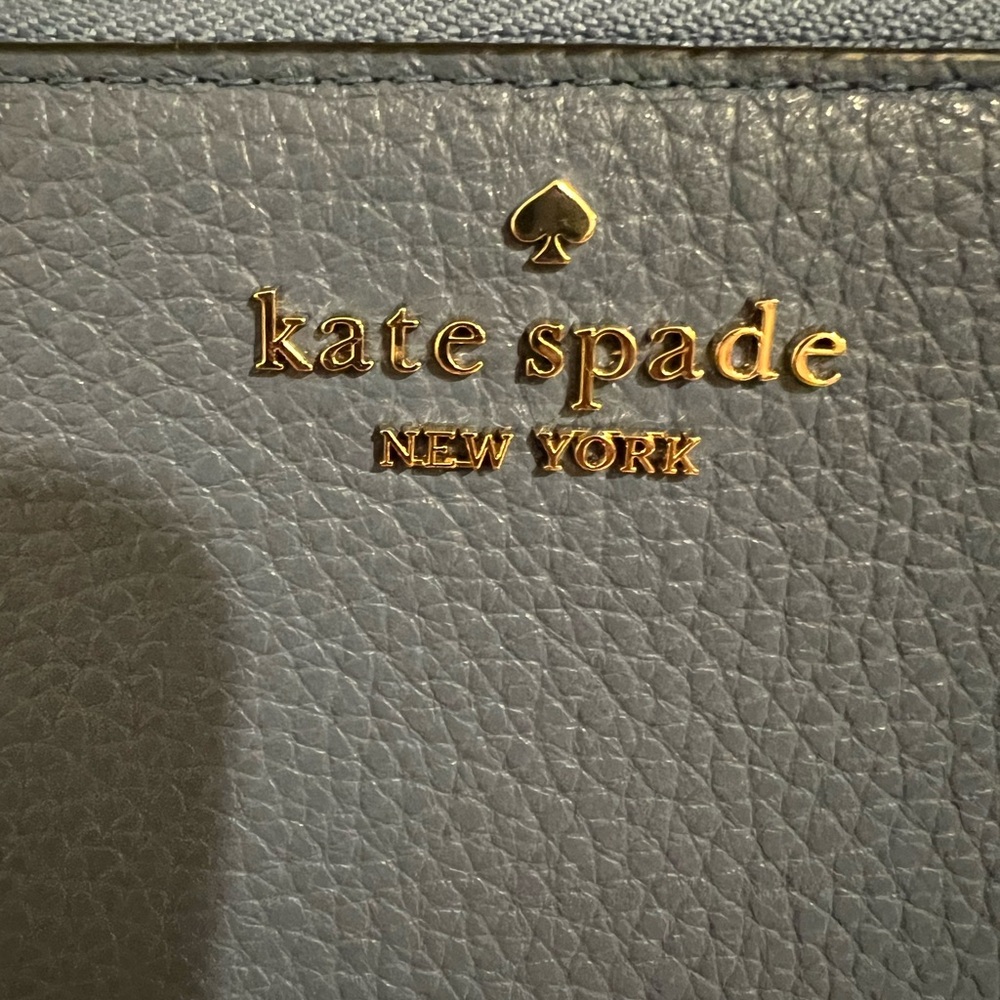 Kate Spade wallet - Picture 4 of 4